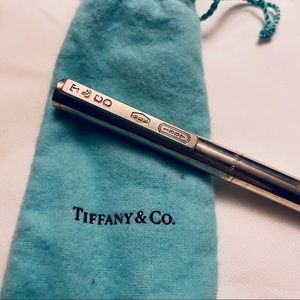Tiffany Ballpoint Pen With Iconic Blue Bag